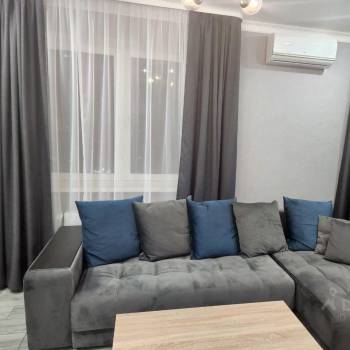 Сдается 2-х комнатная квартира, 60 м²