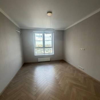 Сдается 2-х комнатная квартира, 74 м²