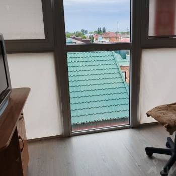 Продается 1-комнатная квартира, 32 м²