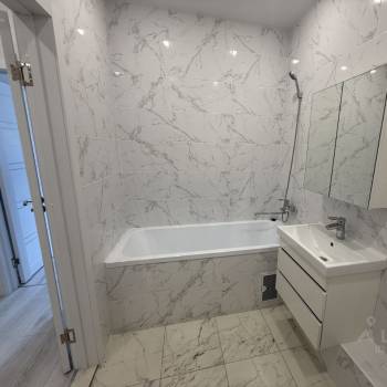 Сдается 1-комнатная квартира, 46 м²
