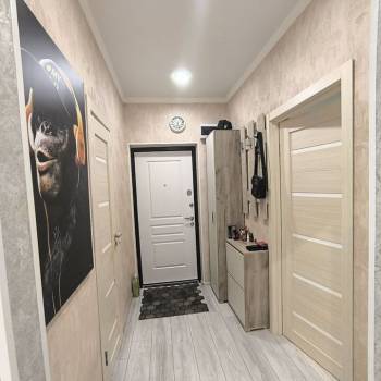 Продается 1-комнатная квартира, 47 м²