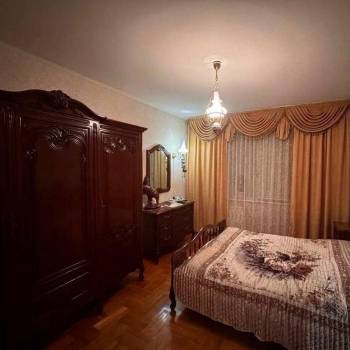 Продается Многокомнатная квартира, 92 м²