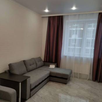 Сдается 1-комнатная квартира, 40 м²