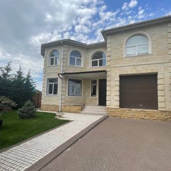 Продается Дом, 402 м²