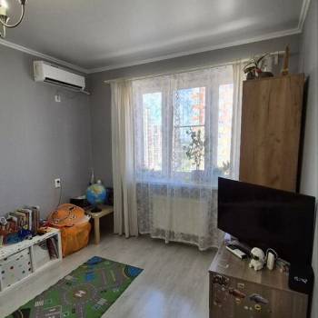 Продается 1-комнатная квартира, 36,8 м²