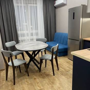 Сдается 1-комнатная квартира, 40 м²