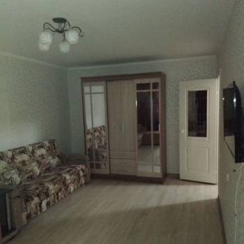 Сдается 1-комнатная квартира, 45 м²
