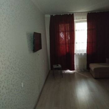 Сдается 1-комнатная квартира, 45 м²