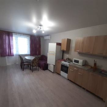 Сдается 1-комнатная квартира, 47 м²