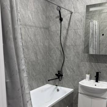 Сдается 1-комнатная квартира, 44 м²