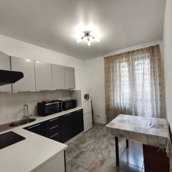 Сдается 1-комнатная квартира, 35 м²