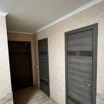 Продается Многокомнатная квартира, 92,3 м²
