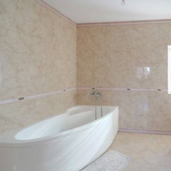 Продается Дом, 240 м²