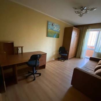 Продается Многокомнатная квартира, 111,9 м²