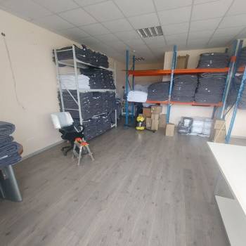 Сдается Нежилое помещение, 75 м²
