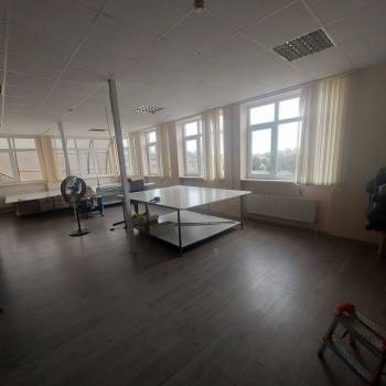 Сдается Нежилое помещение, 75 м²