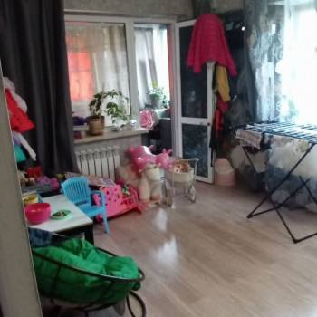Продается 1-комнатная квартира, 32 м²