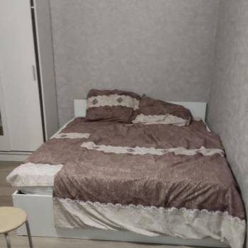 Сдается 1-комнатная квартира, 42 м²