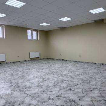 Продается Нежилое помещение, 139 м²