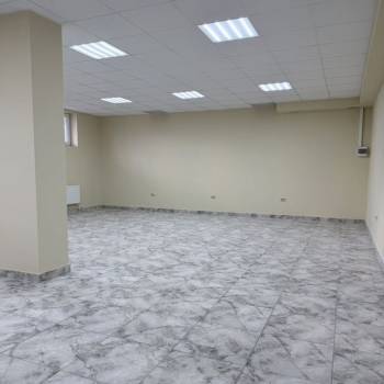 Продается Нежилое помещение, 139 м²