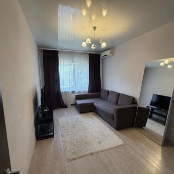 Сдается 1-комнатная квартира, 38,5 м²