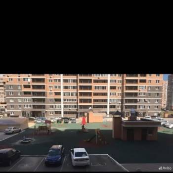 Сдается 1-комнатная квартира, 49 м²