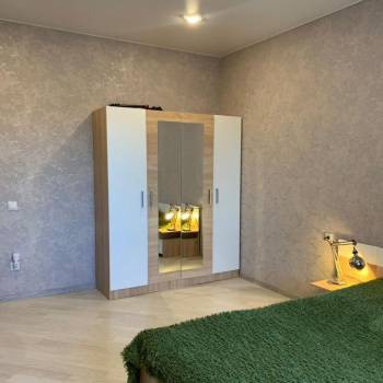 Сдается 1-комнатная квартира, 42 м²
