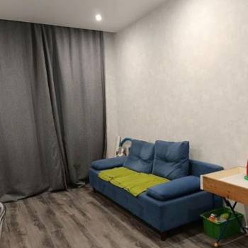 Продается 1-комнатная квартира, 41 м²