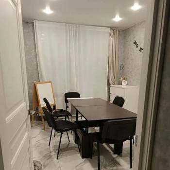 Продается 1-комнатная квартира, 41 м²