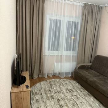 Сдается 1-комнатная квартира, 36 м²
