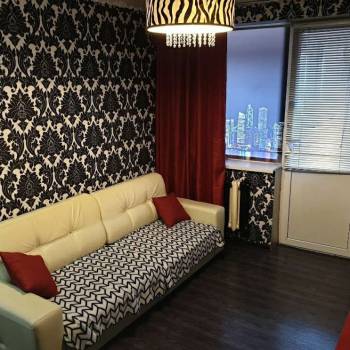 Продается Многокомнатная квартира, 108 м²