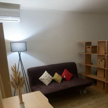 Сдается 1-комнатная квартира, 40 м²