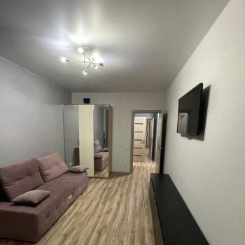 Сдается 2-х комнатная квартира, 60 м²