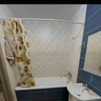 Сдается 2-х комнатная квартира, 60 м²