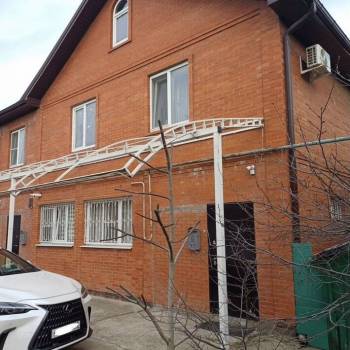 Сдается Дом, 235 м²