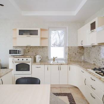 Продается Дом, 317 м²