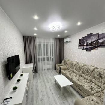 Сдается 2-х комнатная квартира, 62 м²