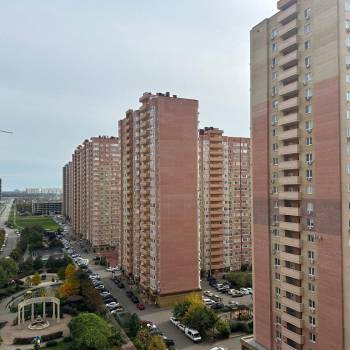 Сдается 1-комнатная квартира, 40 м²
