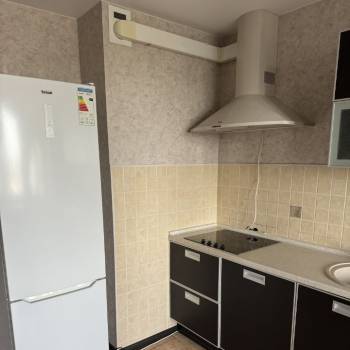 Сдается 1-комнатная квартира, 50 м²