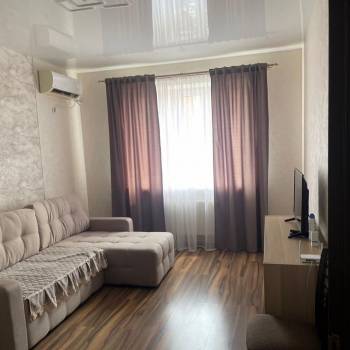Сдается 1-комнатная квартира, 40 м²