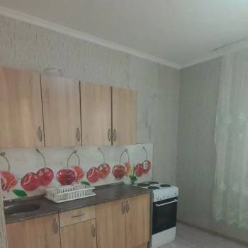 Сдается 1-комнатная квартира, 40 м²