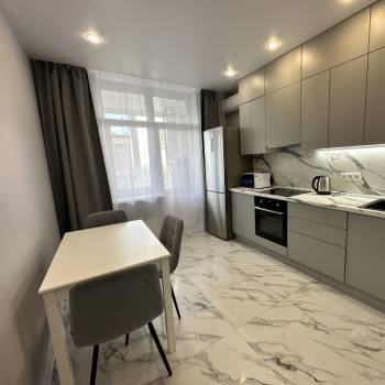 Сдается 1-комнатная квартира, 48 м²