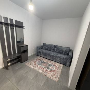 Сдается 1-комнатная квартира, 55 м²