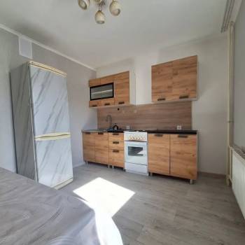 Продается 1-комнатная квартира, 37,9 м²