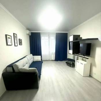 Продается 1-комнатная квартира, 38,6 м²