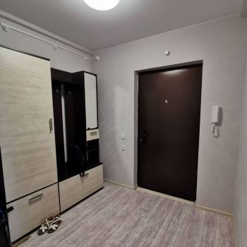 Сдается 2-х комнатная квартира, 65 м²