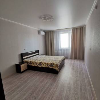 Сдается 2-х комнатная квартира, 65 м²