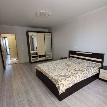 Сдается 2-х комнатная квартира, 65 м²