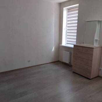 Продается 1-комнатная квартира, 32 м²