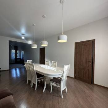Продается Дом, 186 м²